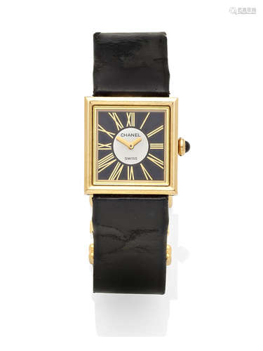 A lady's 18K Gold 'Acier Etanche' Strap Wristwatch, Chanel