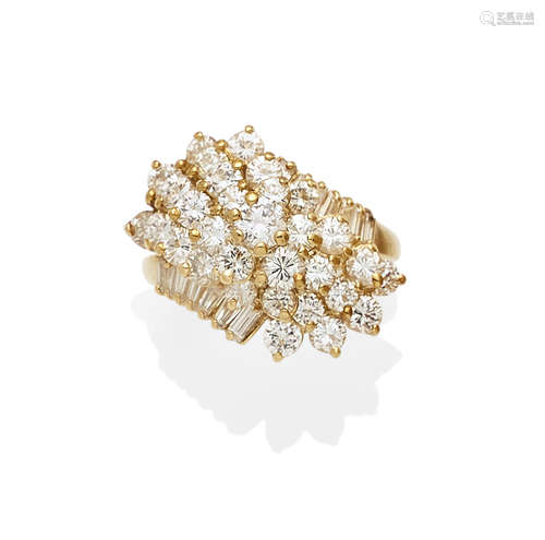 A diamond and 18K gold ring