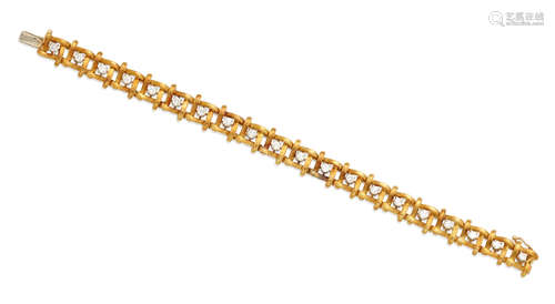 A diamond and 18K gold bracelet