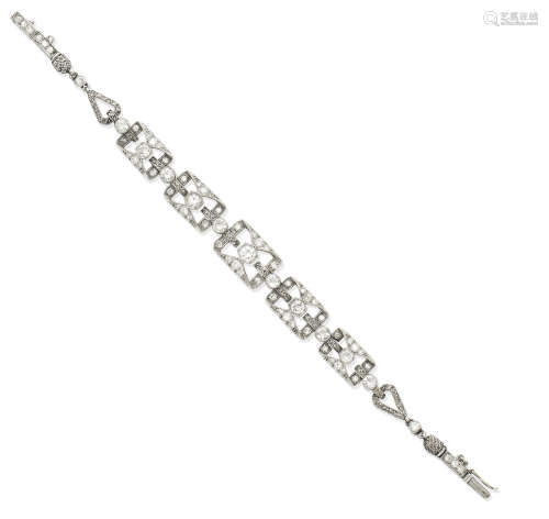 A diamond bracelet, circa 1930