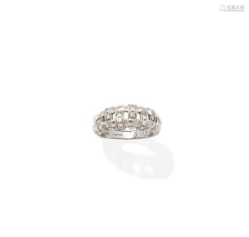 A diamond ring, by Tiffany