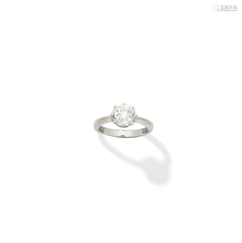 A diamond single-stone ring