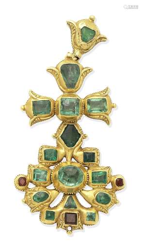 An emerald pendant, 16th - 17th century