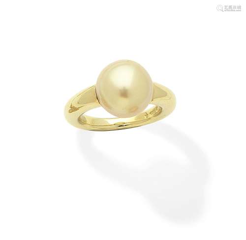 A cultured pearl ring, by Mikimoto