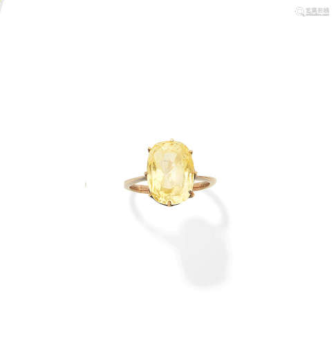 A yellow sapphire ring