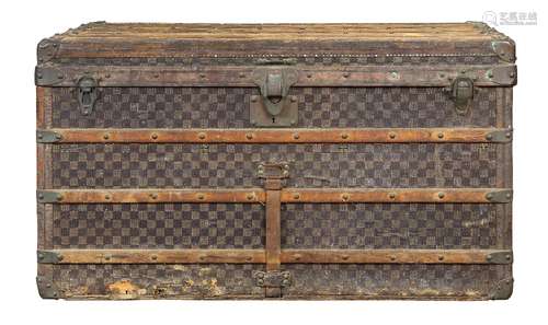 Louis Vuitton Damier steamer trunk circa 1890, in original condition with canvas exterior, leather