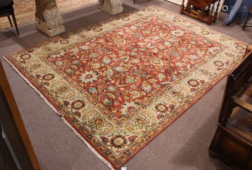 Agra Mahal carpet, 8' x 10'5