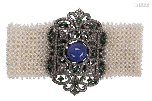 Tanzanite, tsavorite, diamond, cultured pearl, blackened and gilted silver bracelet Centering (1)