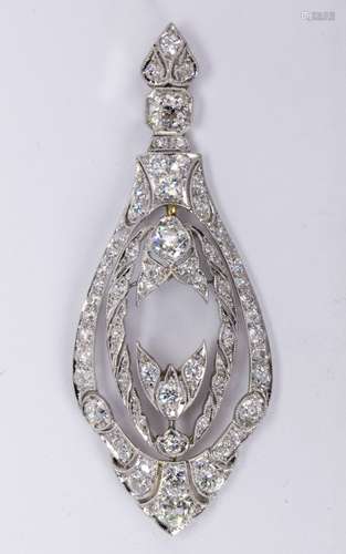 Art Deco diamond and platinum semi-mount pendant Designed as an articulated drop semi-mounting,