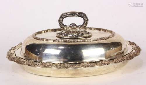 Tiffany & Co. sterling silver entrée dish and lid, in the 