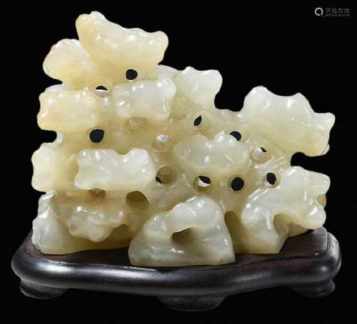 Jade/Hardstone Carving of Tree