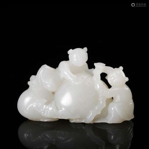 CHINESE WHITE JADE CARVED BOYS AND PEACH