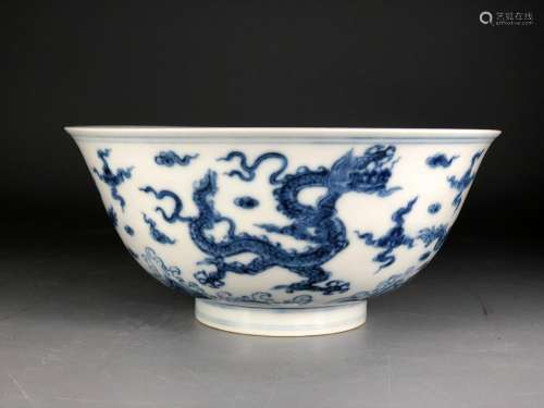 CHINESE BLUE AND WHITE DRAGON BOWL