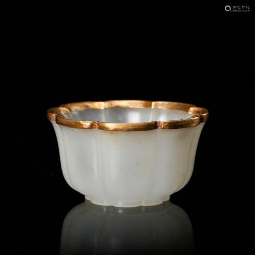 CHINESE WHITE JADE CARVED CUP WITH SILVER EDGE