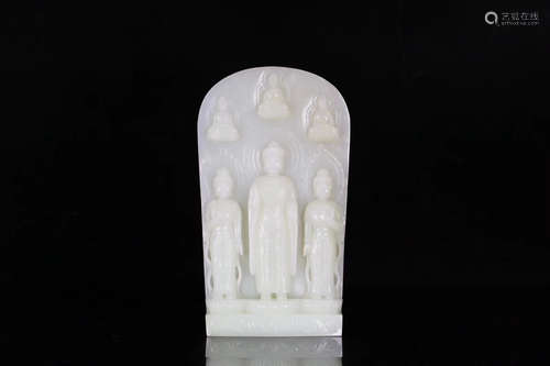 A HETIAN JADE FINE CARVED BUDDHA ORNAMENT