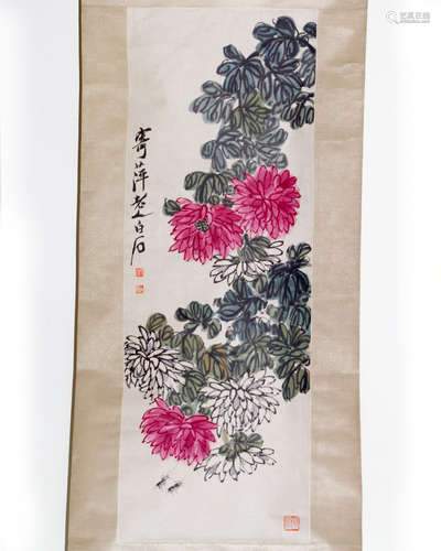 SCROLL OF CHRYSANTHEMUM PAINTING SIGNED QI, BAISHI