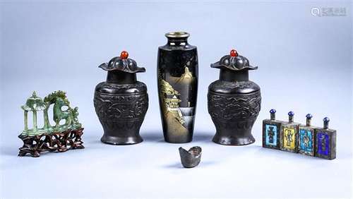 Chinese/Japanese Decorative Art: Snuff Bottle, Vases, Ingot