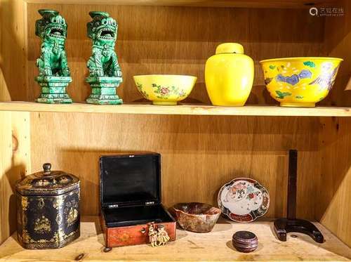 Chinese/Japanese Decorative Items: Dish, Bowls, Boxes