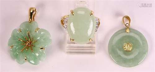 (Lot of 3) Jadeite and 14k yellow gold jewelry