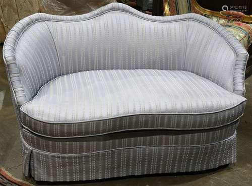 Moderne love seat