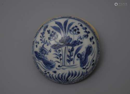 A BLUE AND WHITE SEAL BOX, YUAN DYNASTY