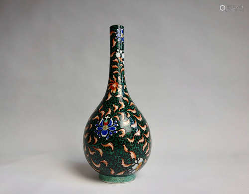 Chinese Famille Rose Porcelain Vase