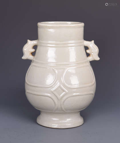 Chinese porcelain vase, Qianlong mark.