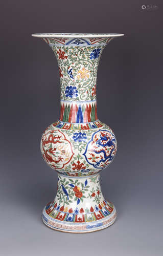 Chinese famille verte porcelain vase, Wanli mark.