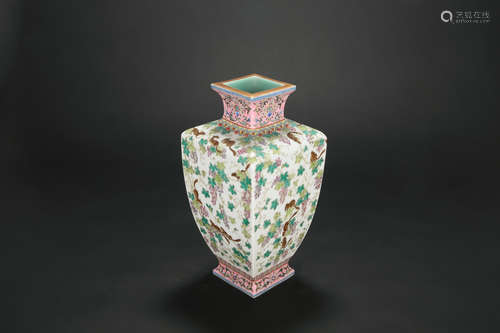 Chinese famille rose porcelain vase, Qianlong mark.