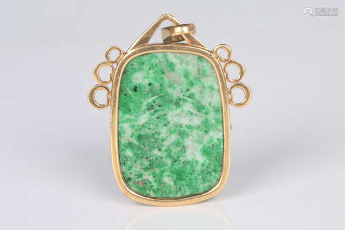 Chinese 18k gold and carved jadeite amulet.