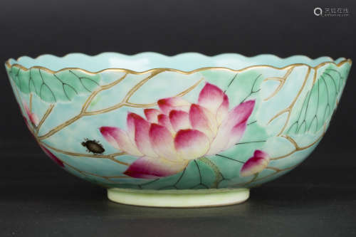 Chinese famille rose porcelain bowl, Jiaqing mark.