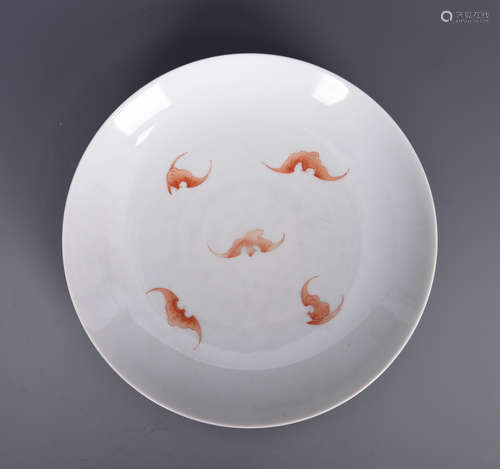 Chinese famille rose porcelain plate, Qianlong mark.