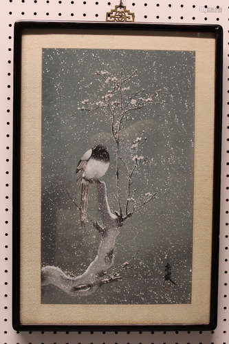 Magpie in snow. Chinese water color and ink painting on silk.