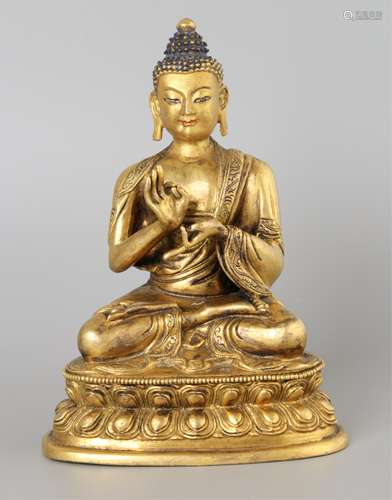 CHINESE SINO-TIBETAN GILT BRONZE FIGURE OF BUDDHA