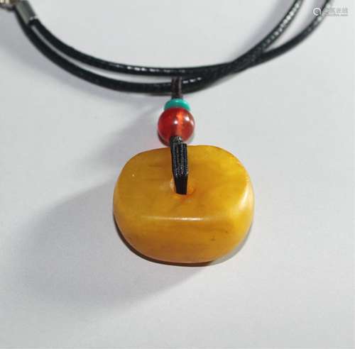 CHINESE HONEY AMBER BEAD