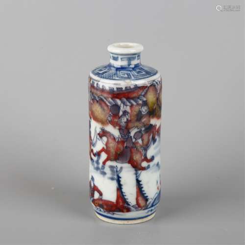 CHINESE BLUE AND WHITE IRON RED SNUFF BOTTLE