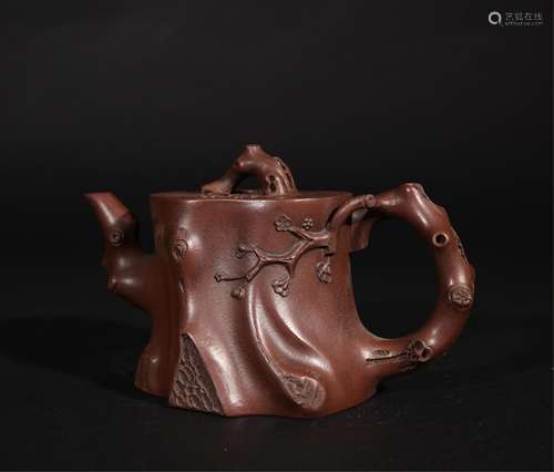 CHINESE YIXING PURPLE CLAY TEAPOT