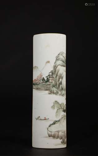 CHINESE FAMILLE ROSE PORCELAIN BIGE