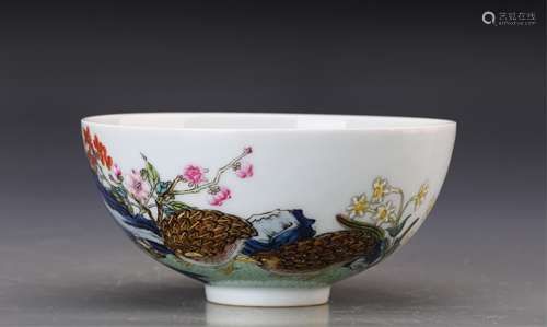 CHINESE FAMILLE ROSE PORCELAIN BOWL