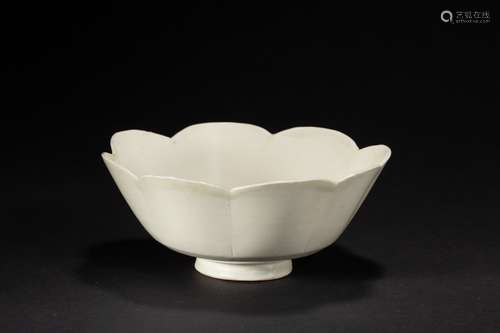 Tang dynasyt, Ding kiln fancy top bowl