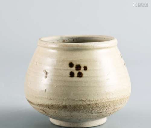 Cizhou kiln brown spot jar