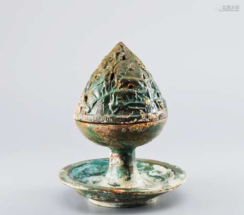 Han dynasty Green-glazed red pottery incense burner