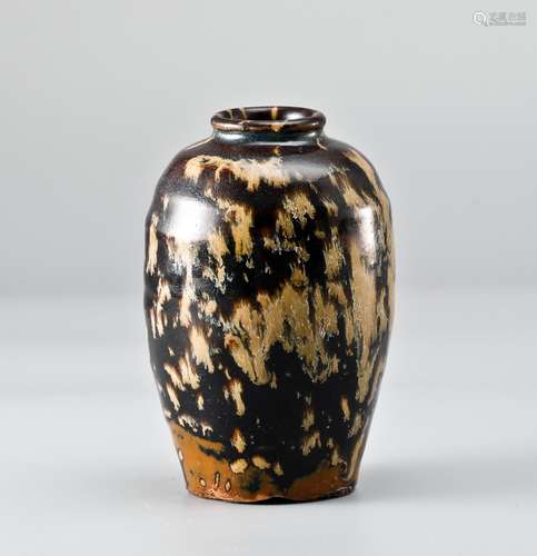 Southern song dynasty Jizhou kiln black glazed tortoise shell grain vase