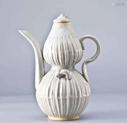 Calabash shaped ewer