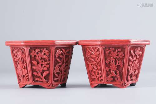 Lacquerware flowerpot (pair)