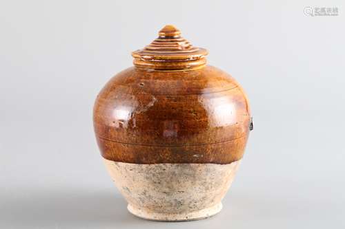 YELLOW GLAZE JAR WITH COVER