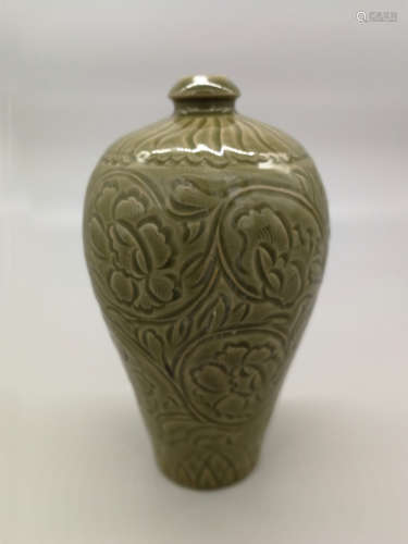 China, Yaozhou Yao Vase