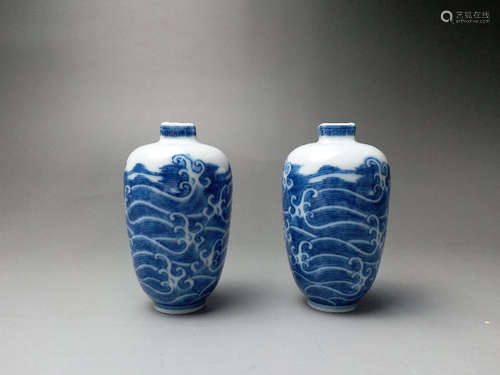 China,Pair of Blue and White Vase