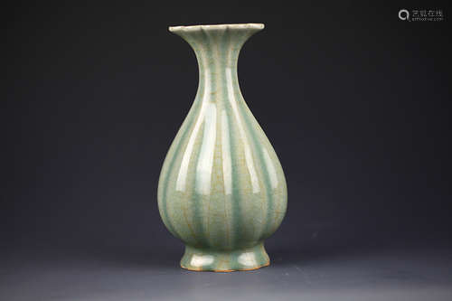 China, Ru Yao Vase