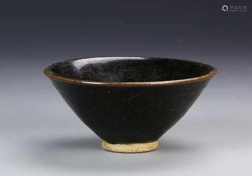 Chinese Jizhou Yao Bowl